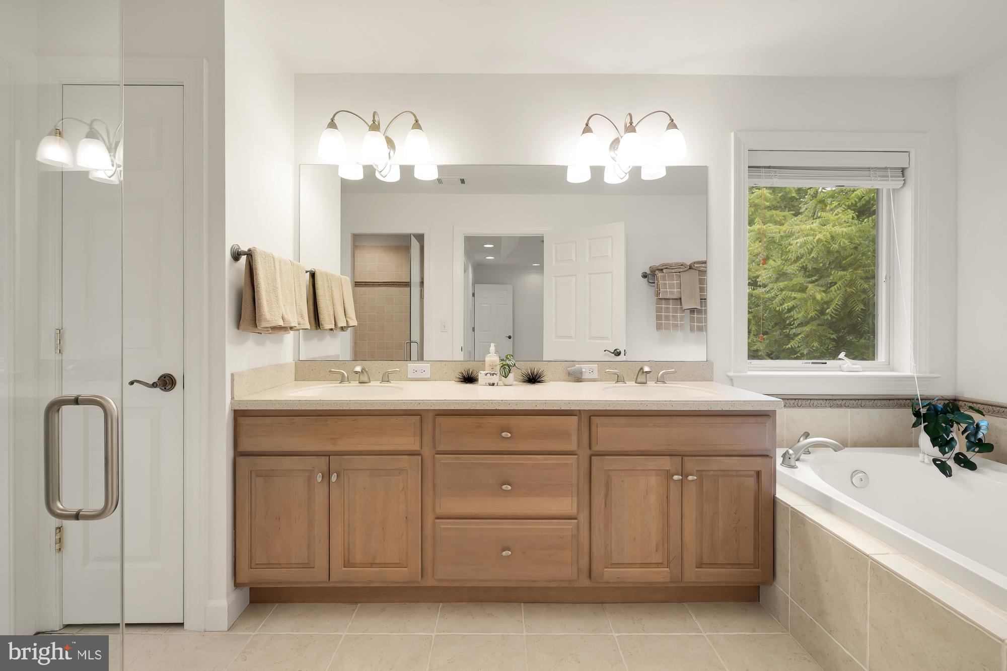 BEDFORDSHIRE - Residential