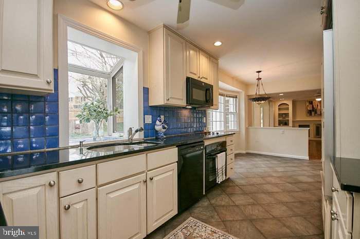 GREENWAY HEIGHTS - Residential