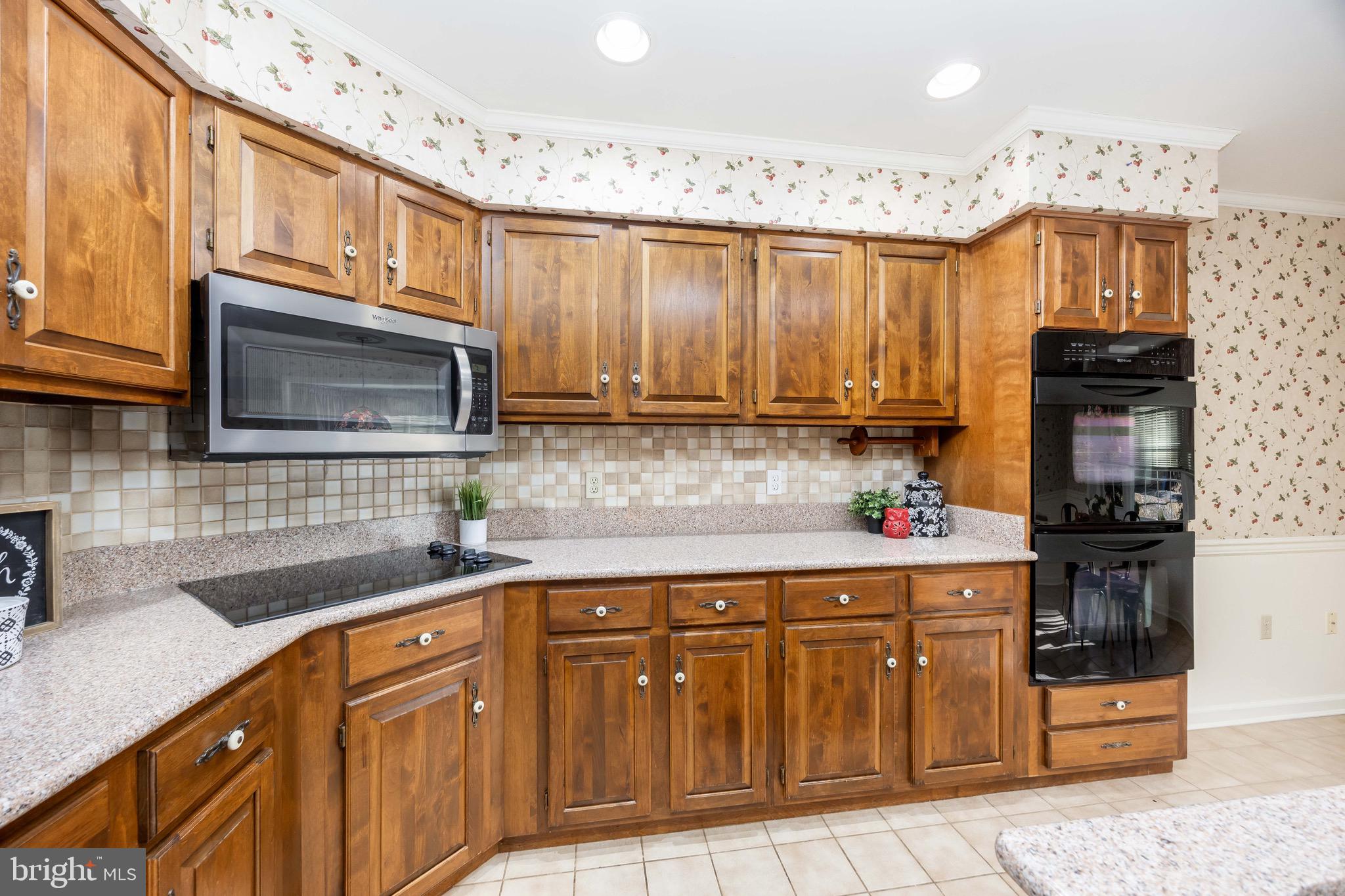 COULBOURNE MILL VILLAGE - Residential