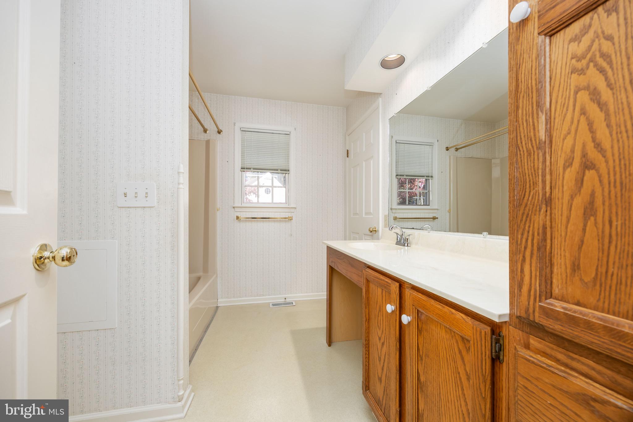 COULBOURNE MILL VILLAGE - Residential