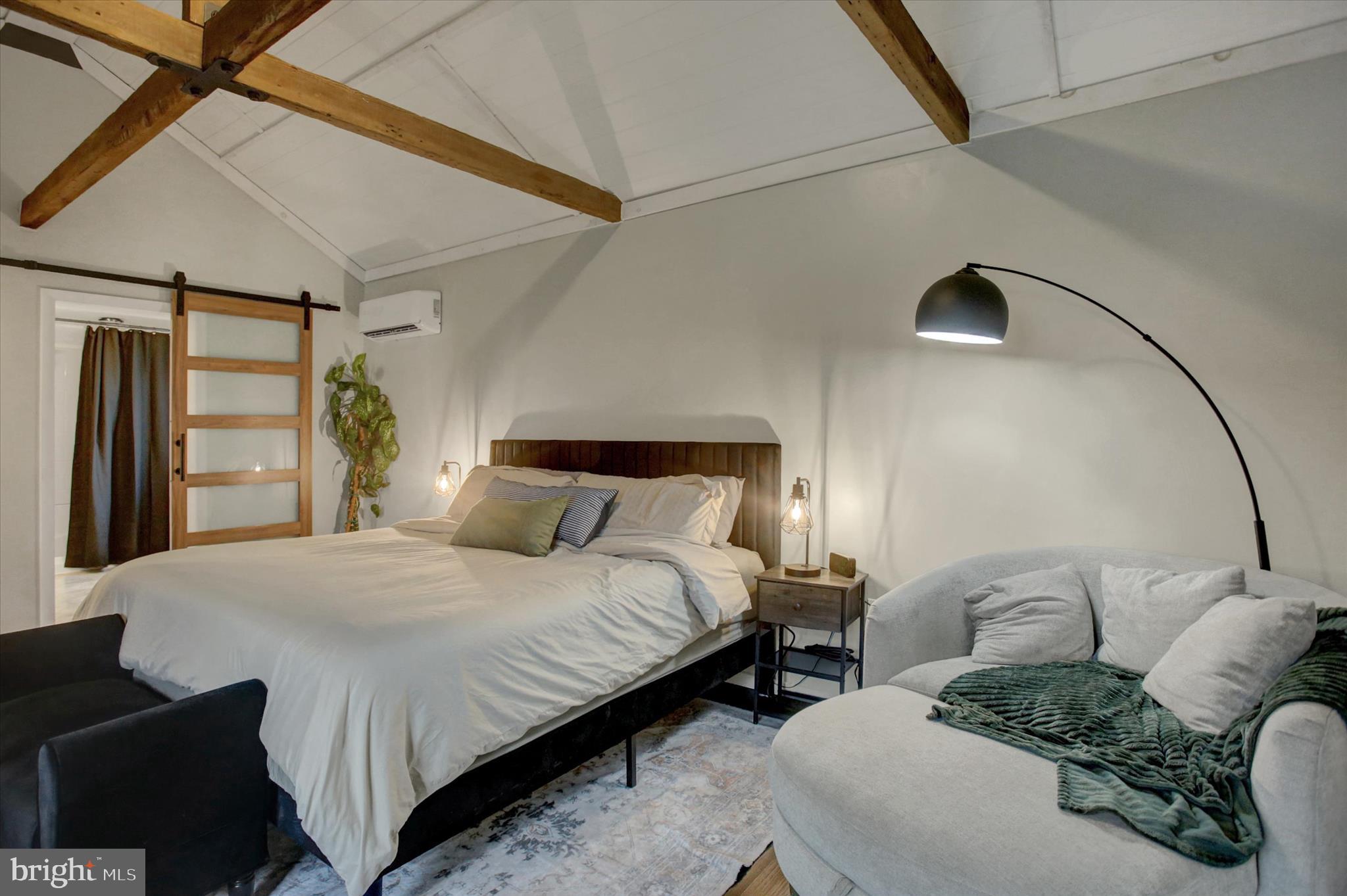 WARM SPRING ROAD - Residential