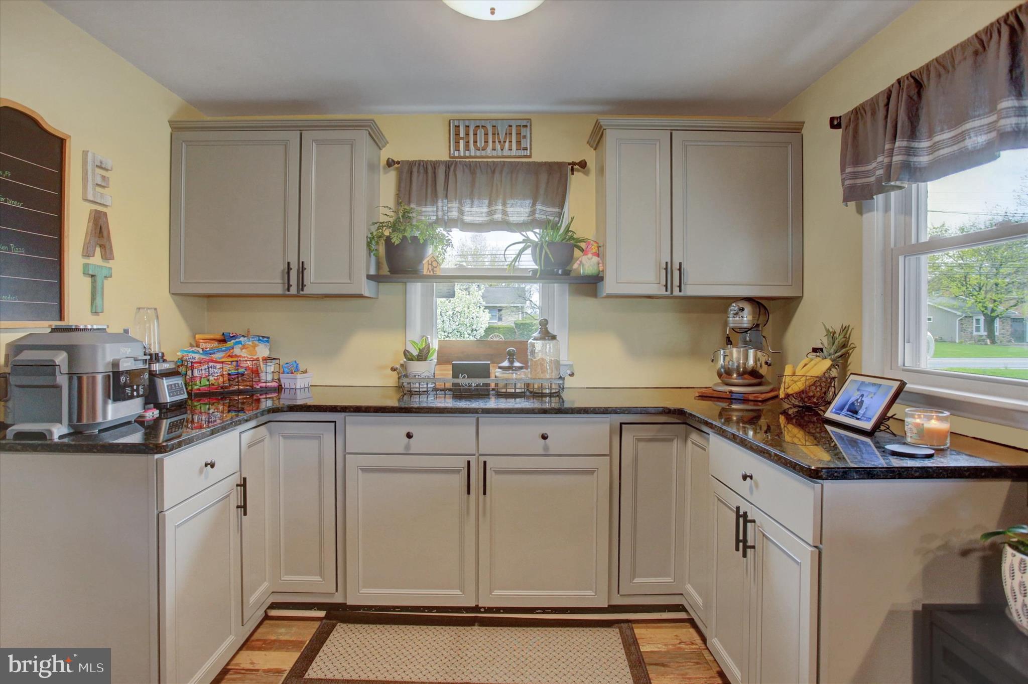 WARM SPRING ROAD - Residential