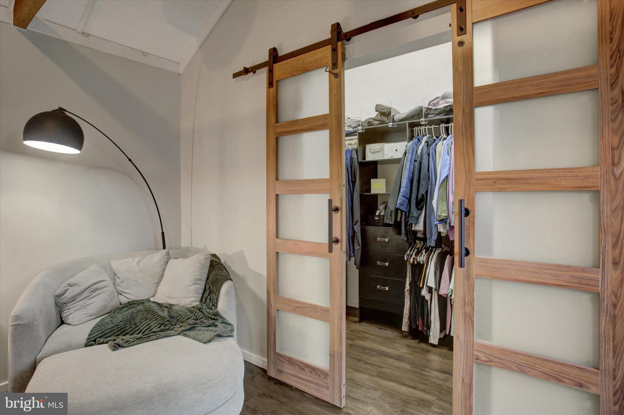 WARM SPRING ROAD - Residential