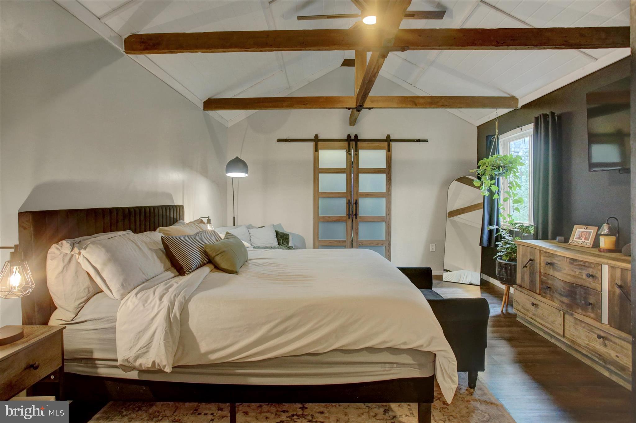 WARM SPRING ROAD - Residential