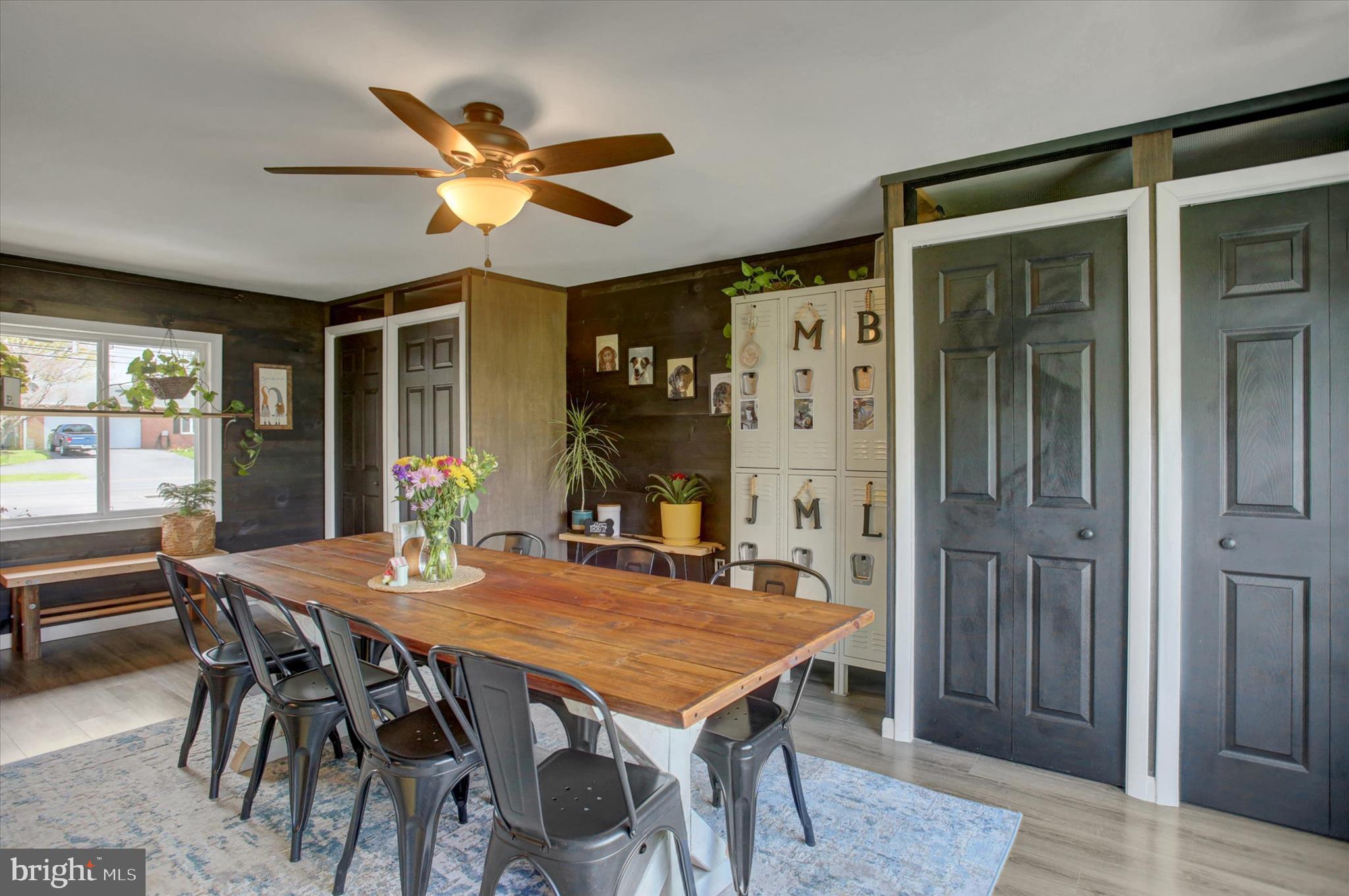 WARM SPRING ROAD - Residential