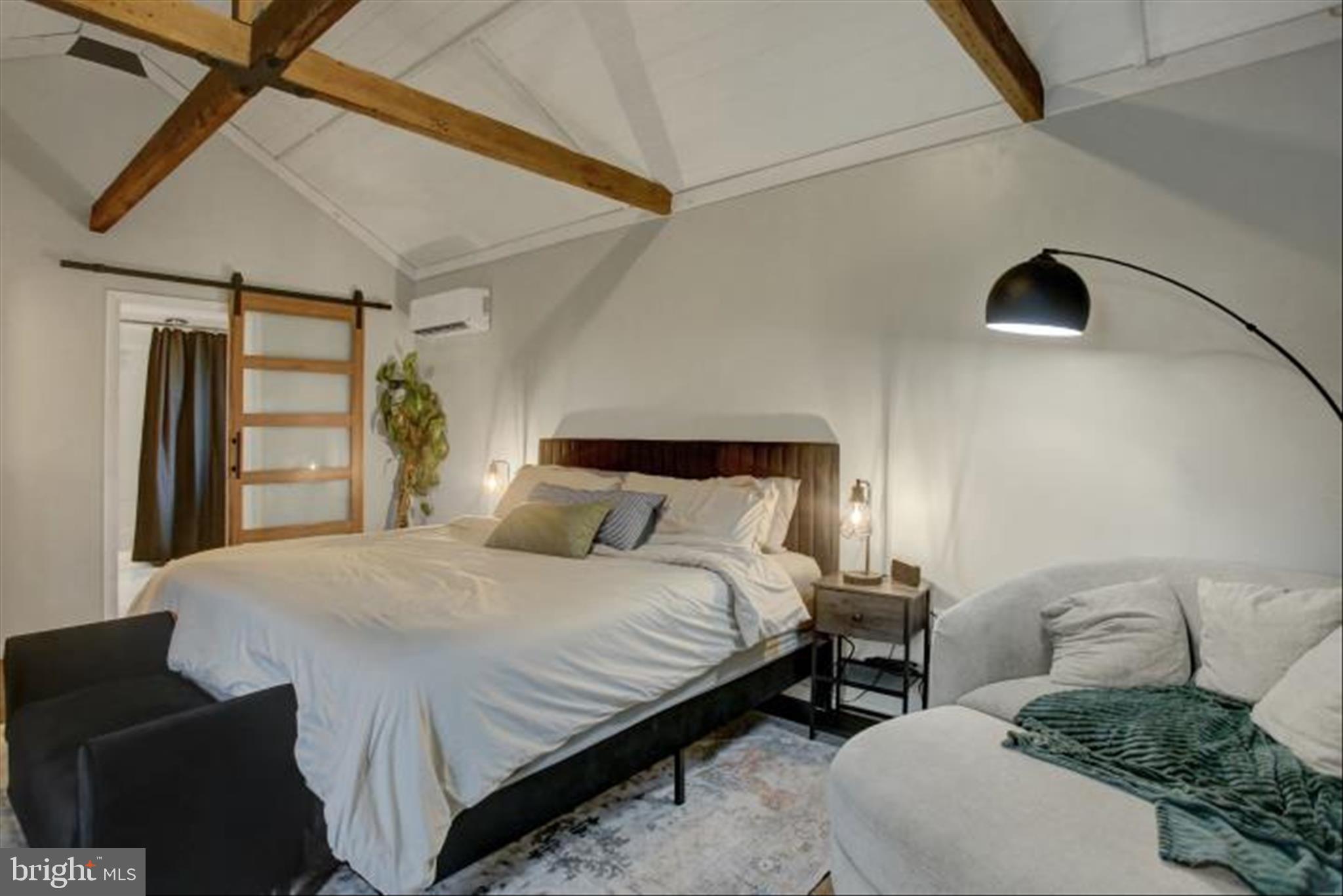 WARM SPRING ROAD - Residential