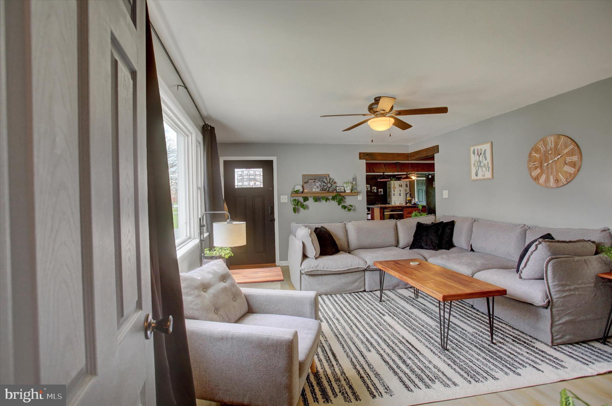 WARM SPRING ROAD - Residential