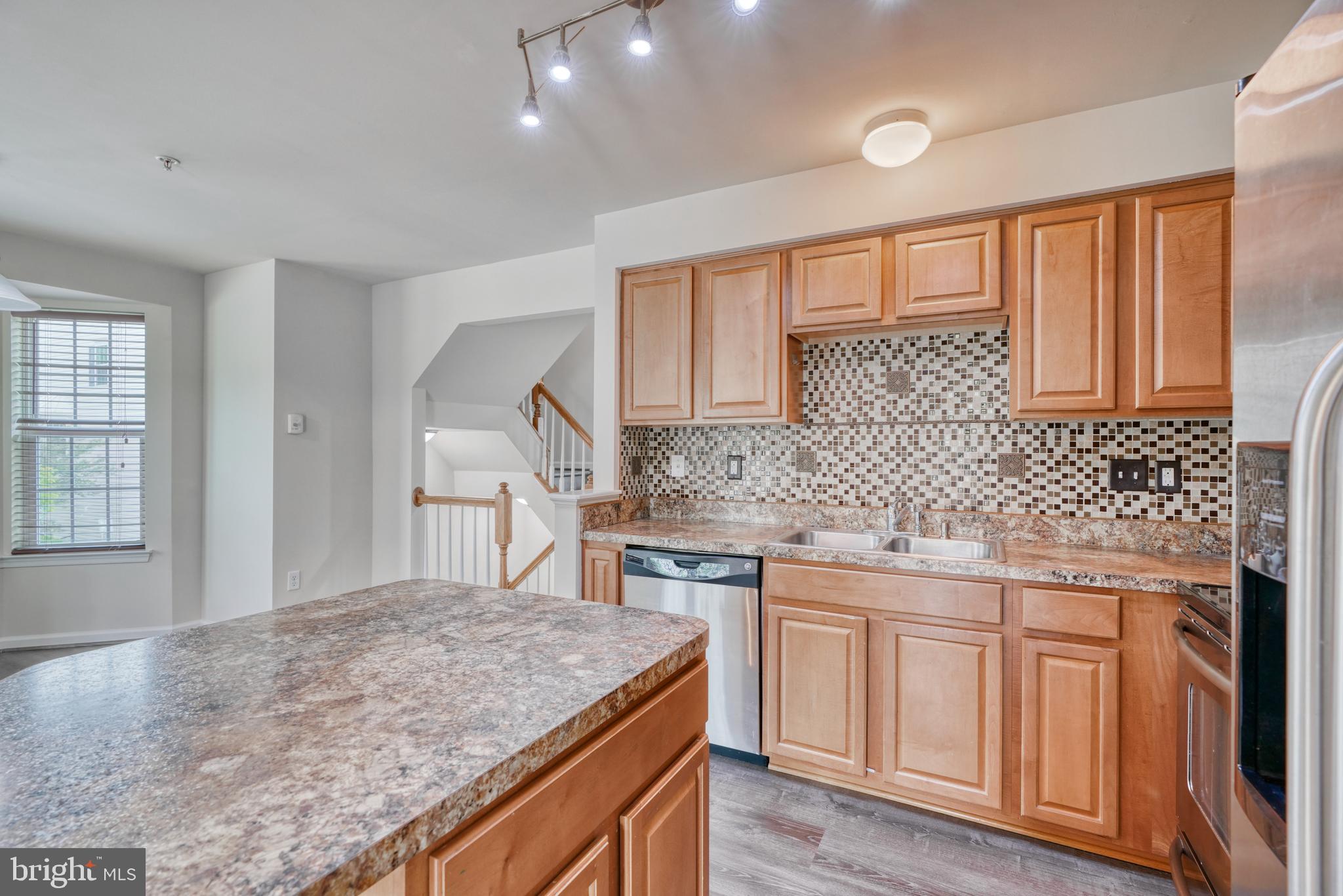 VILLAGE TOWNS - Residential