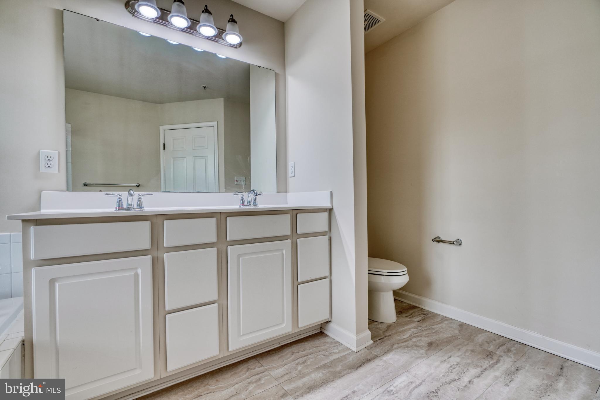 VILLAGE TOWNS - Residential