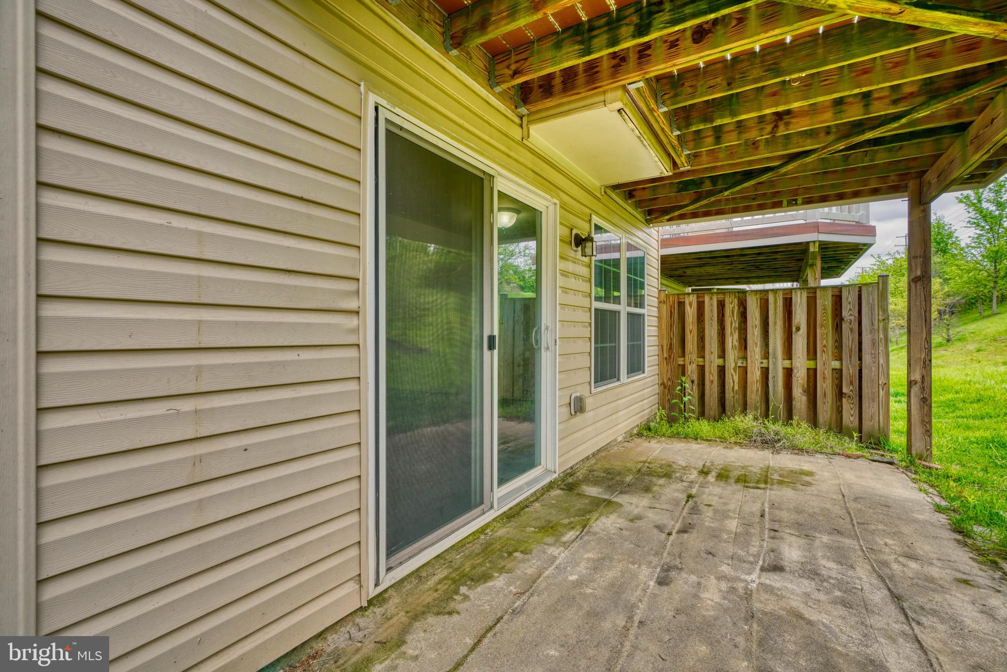 VILLAGE TOWNS - Residential