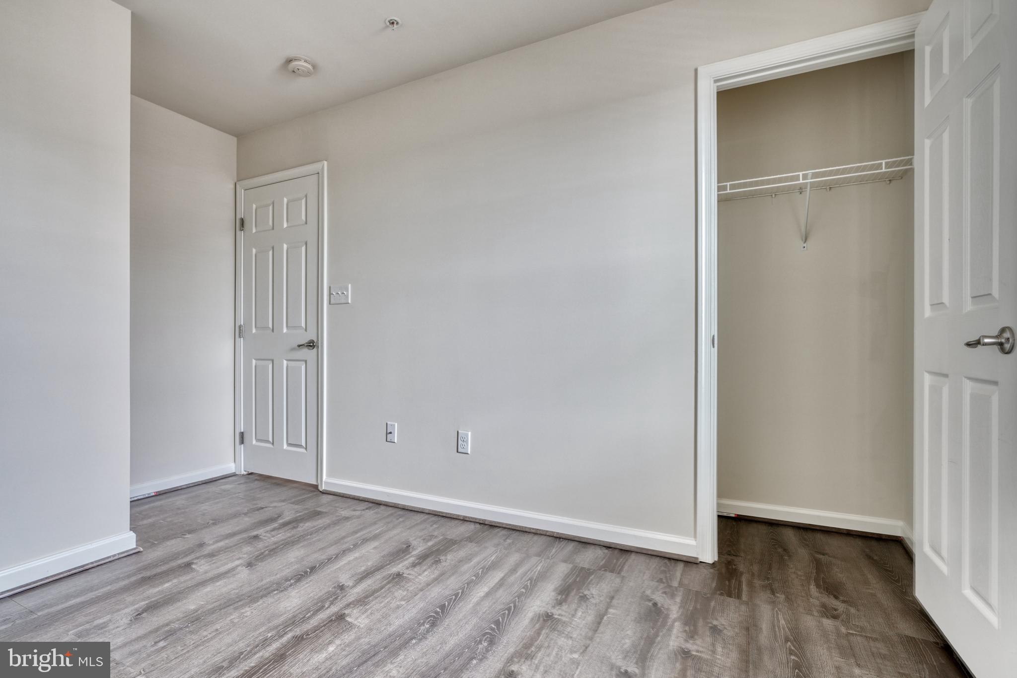 VILLAGE TOWNS - Residential