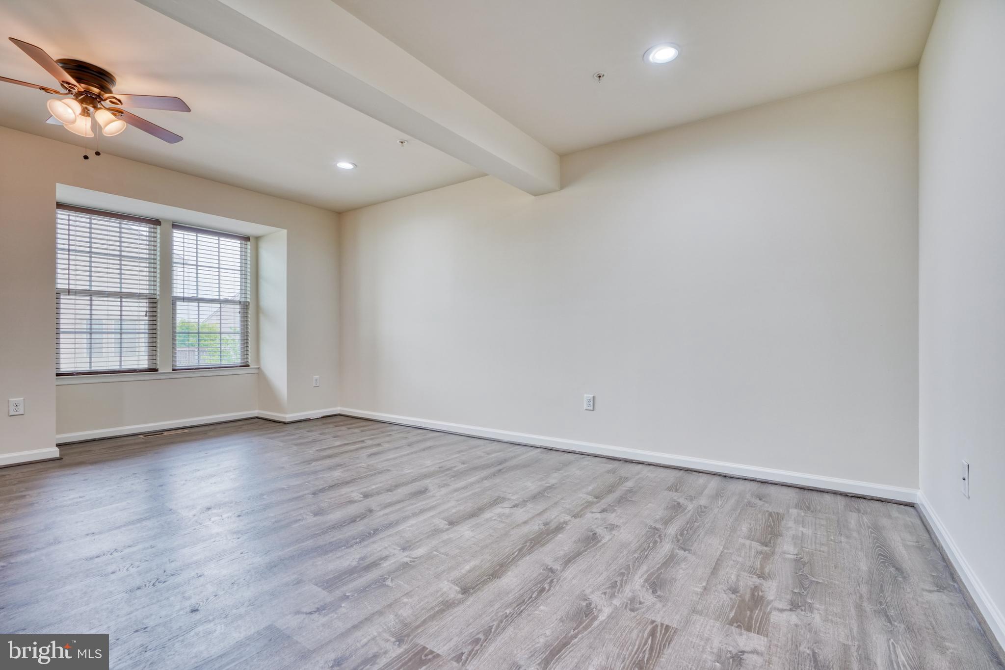 VILLAGE TOWNS - Residential