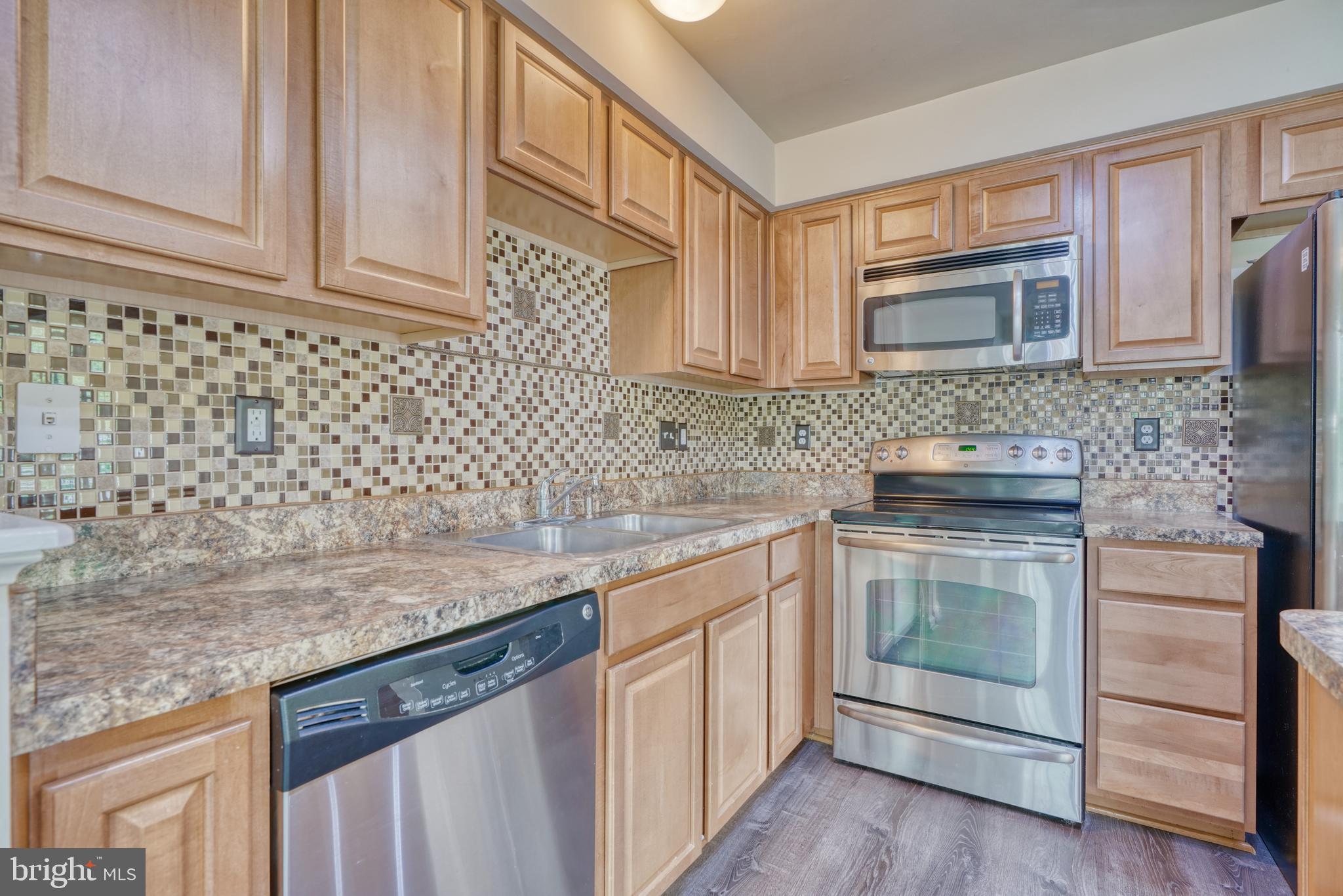 VILLAGE TOWNS - Residential