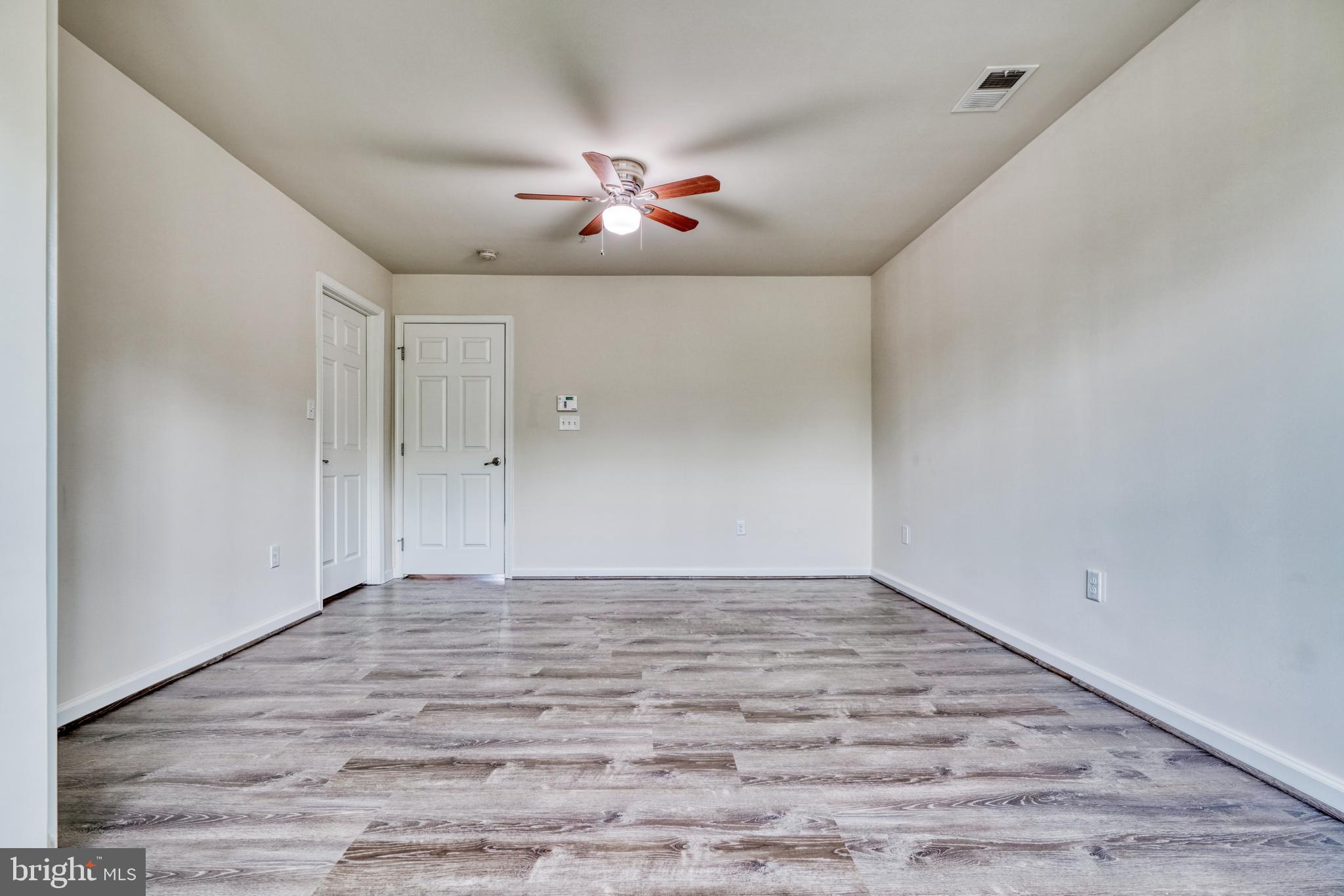 VILLAGE TOWNS - Residential