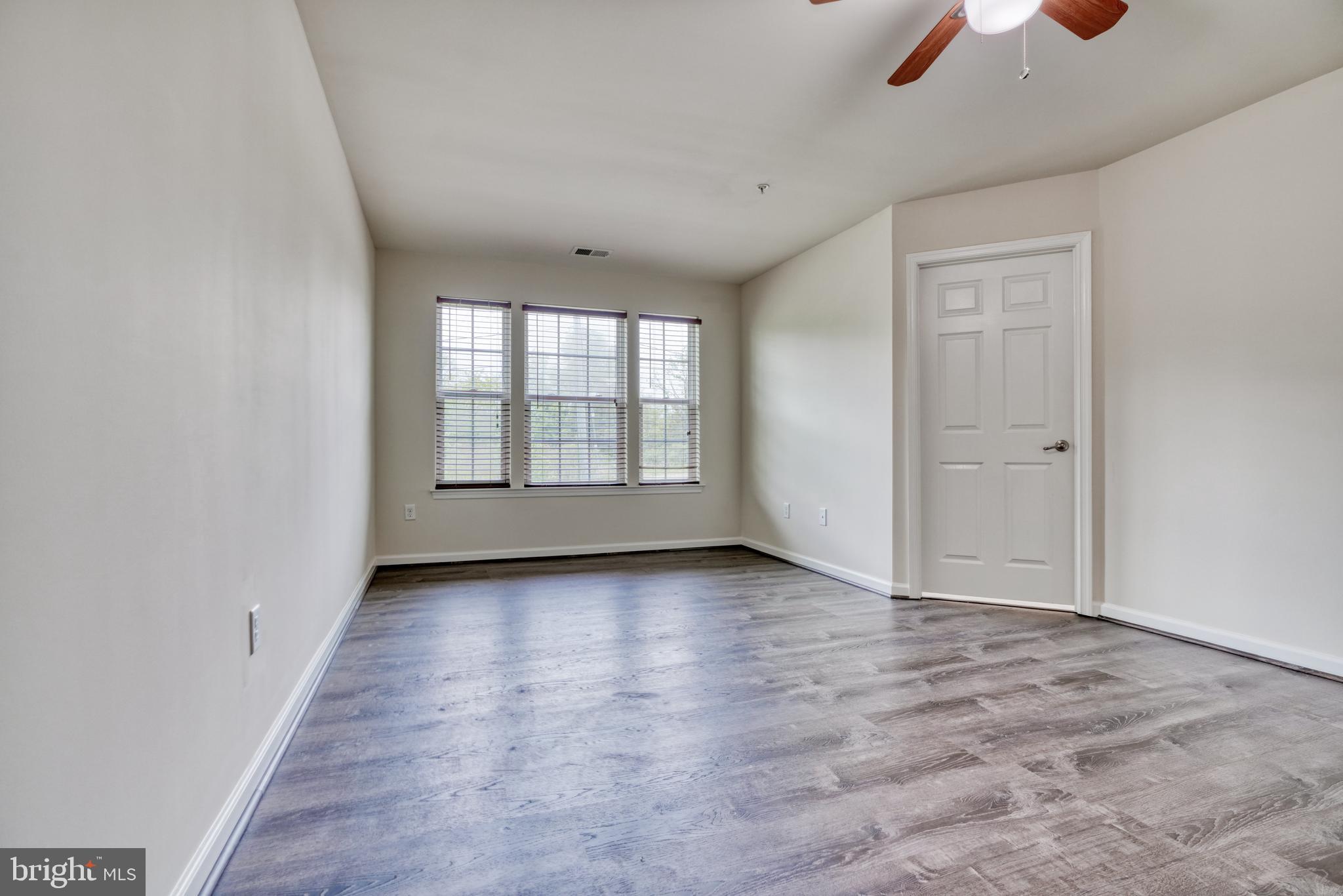 VILLAGE TOWNS - Residential