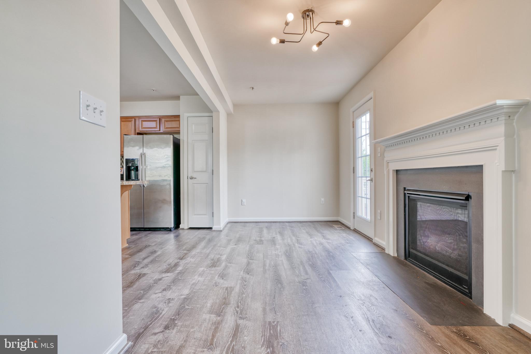 VILLAGE TOWNS - Residential