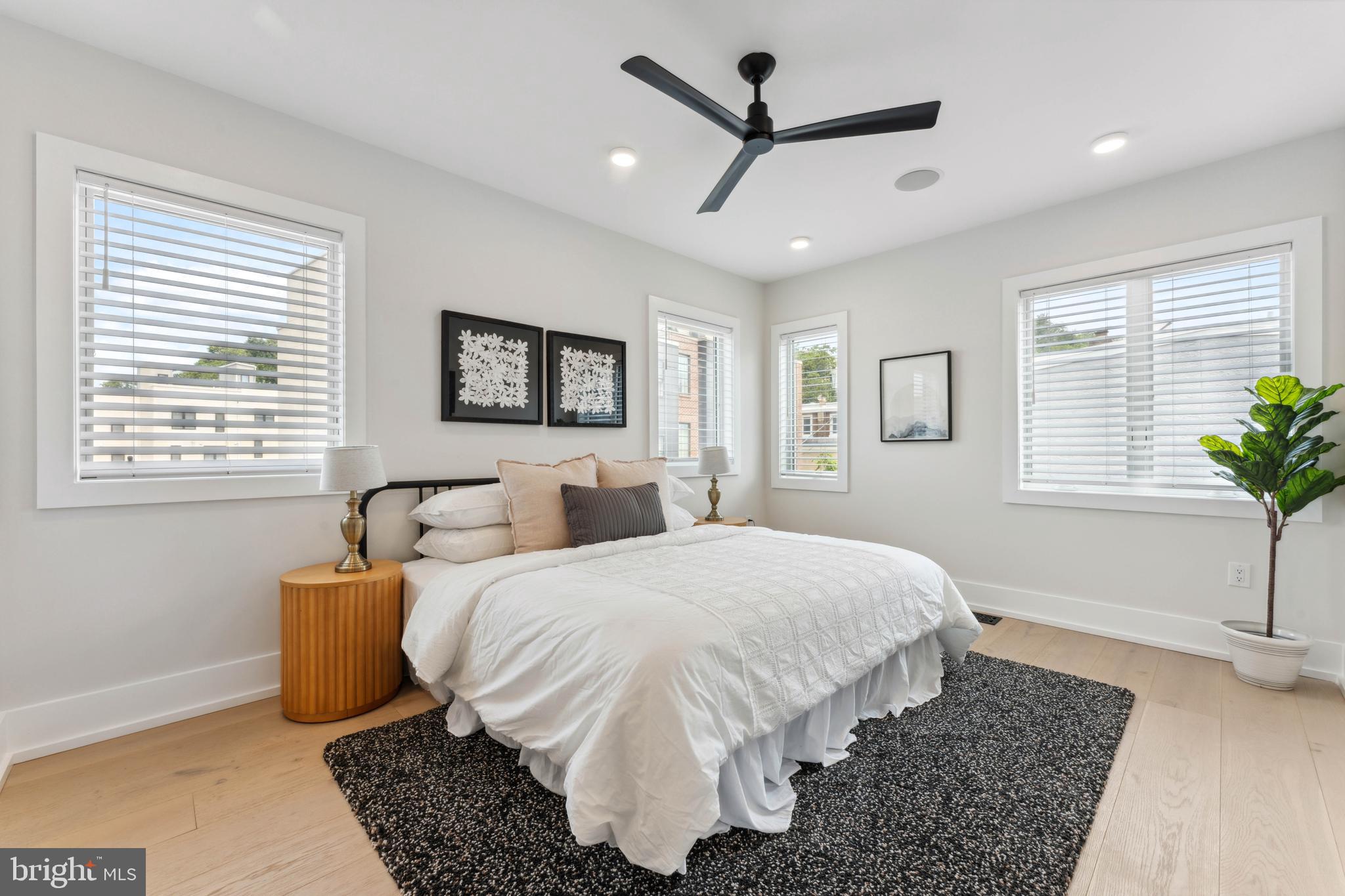 MANAYUNK - Residential