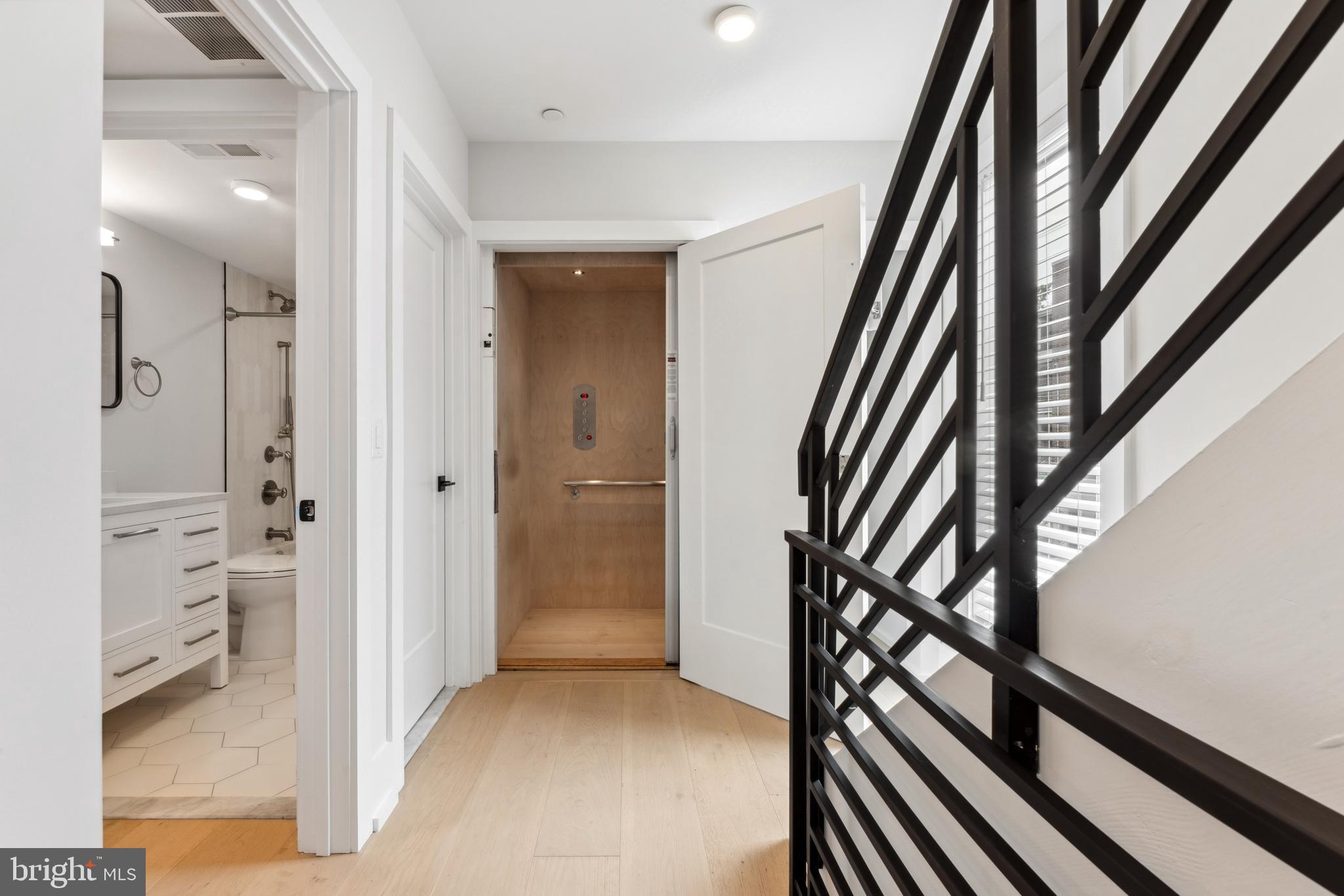 MANAYUNK - Residential