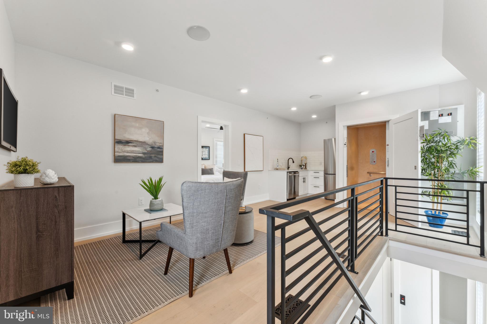 MANAYUNK - Residential