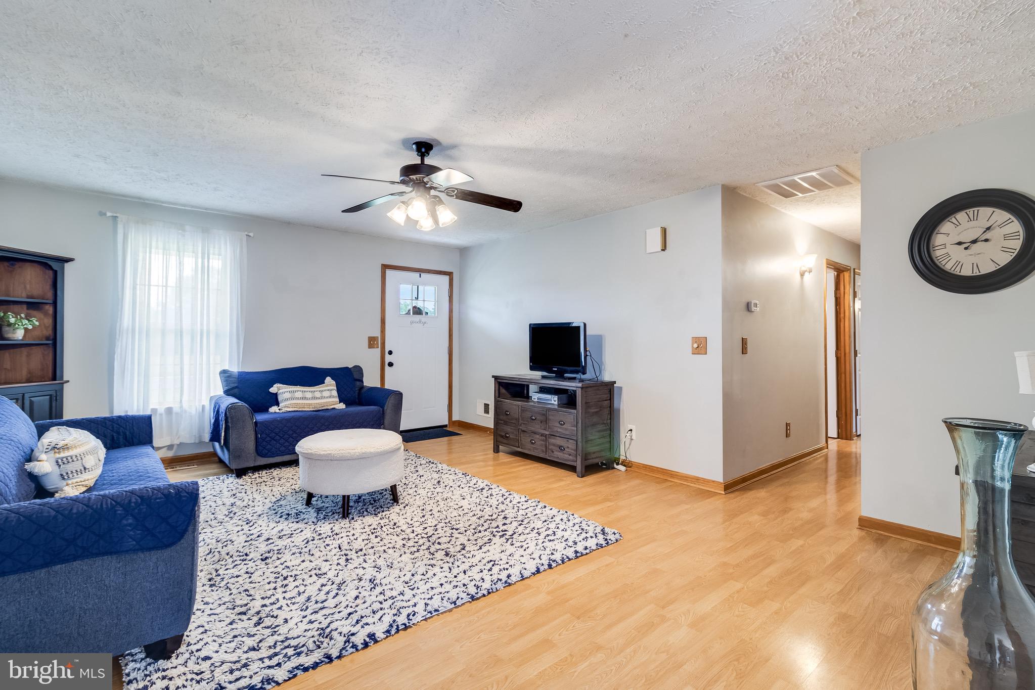 RESURRECTION MANOR - Residential