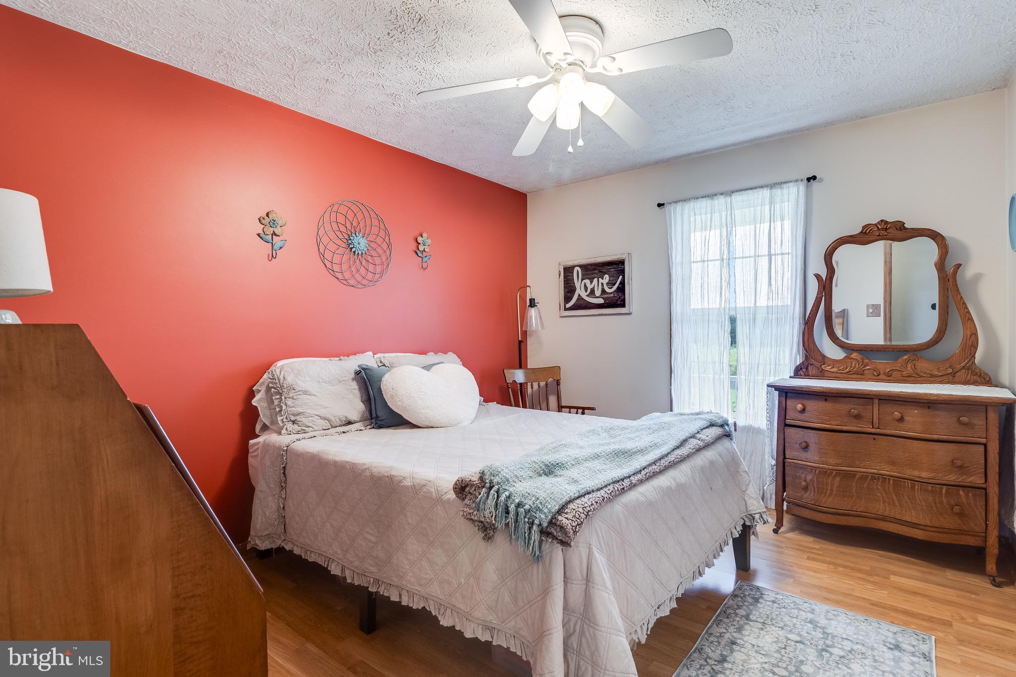 RESURRECTION MANOR - Residential