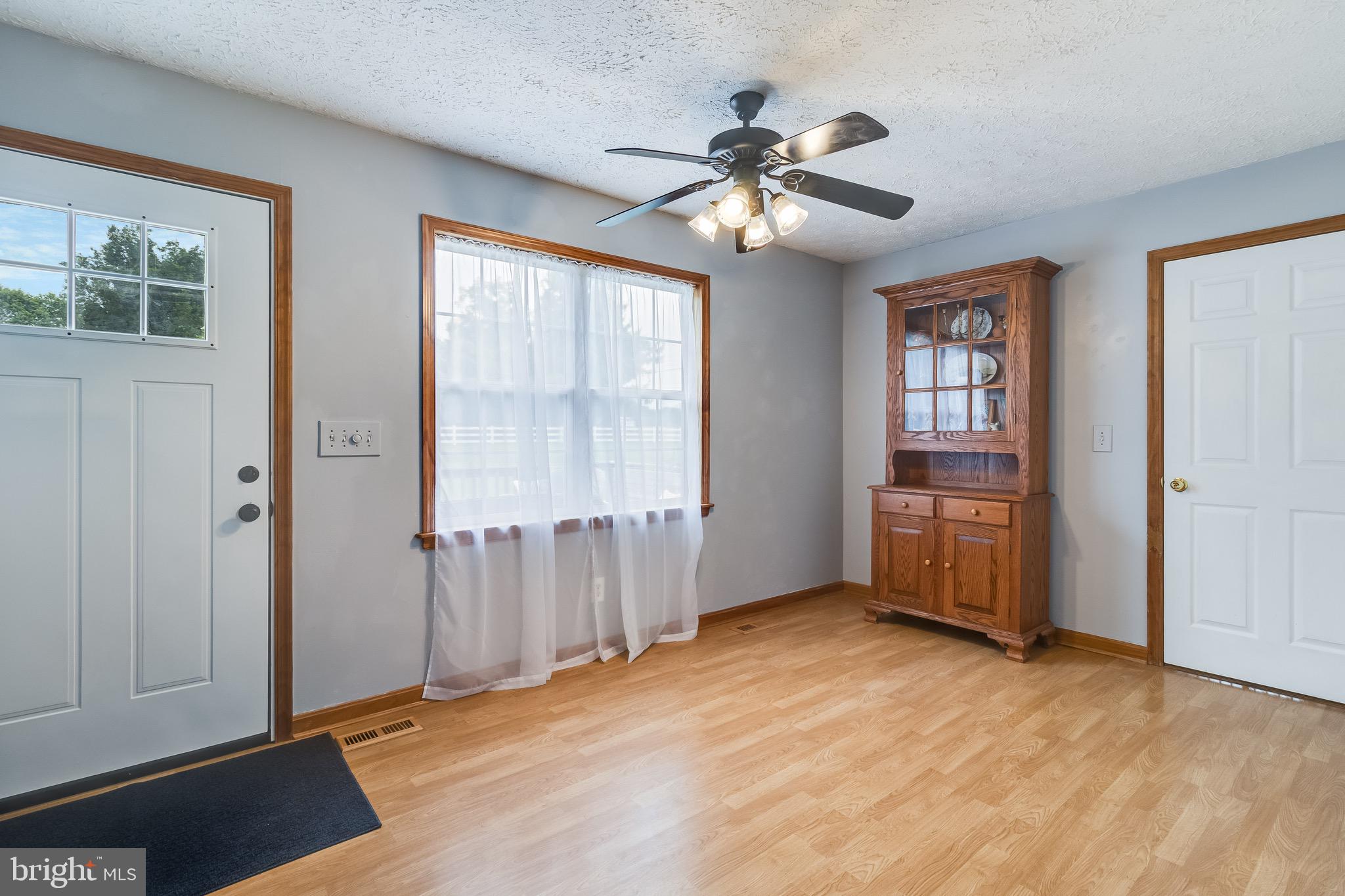 RESURRECTION MANOR - Residential