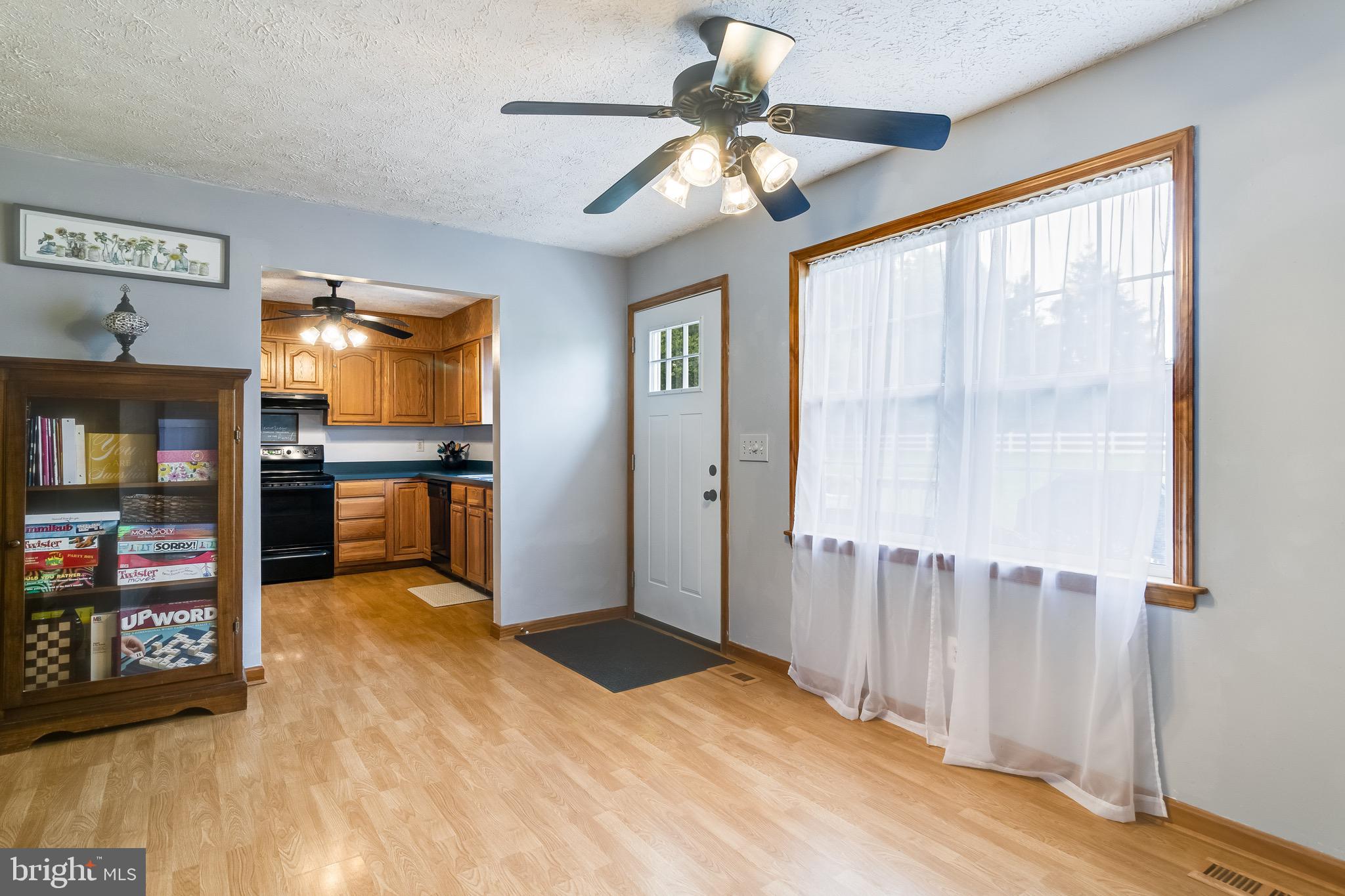 RESURRECTION MANOR - Residential