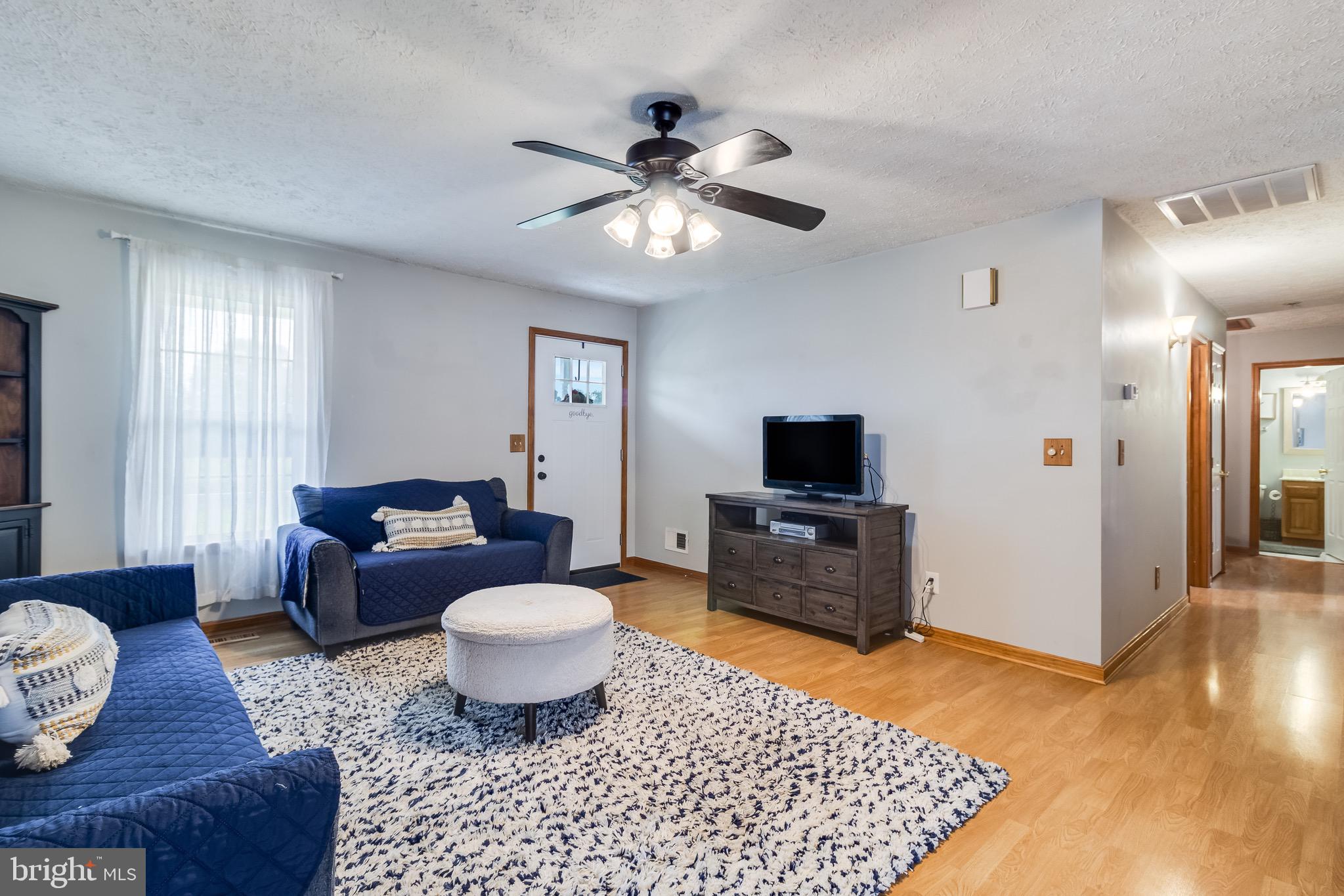 RESURRECTION MANOR - Residential