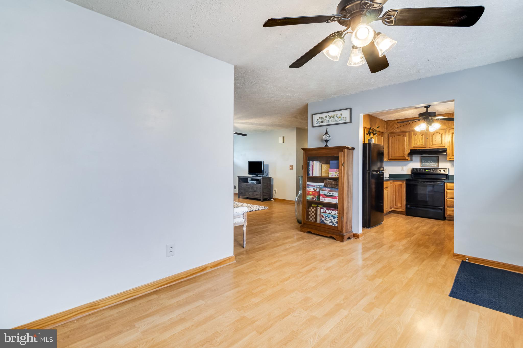 RESURRECTION MANOR - Residential