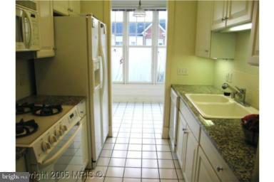 OLD TOWN GATEWAY - Residential Lease