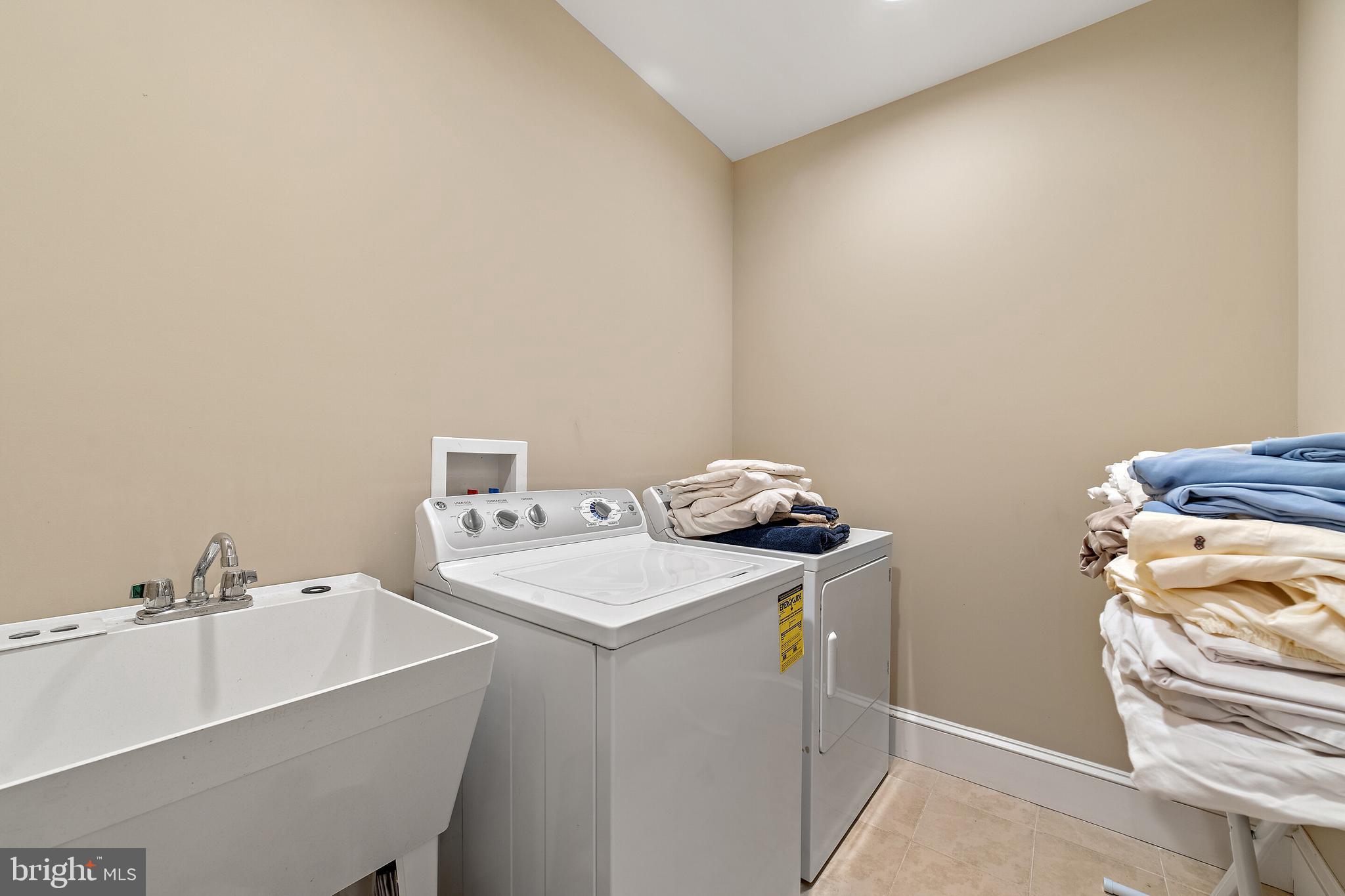 UNDERWOOD - Residential