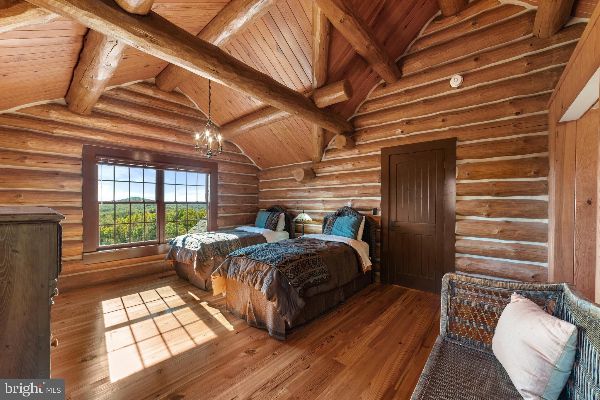 UNDERWOOD - Residential