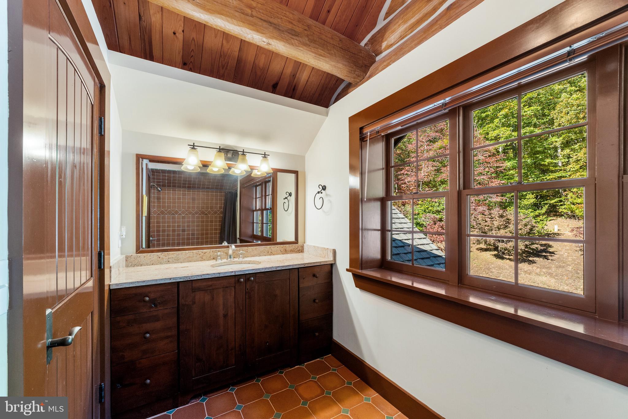 UNDERWOOD - Residential