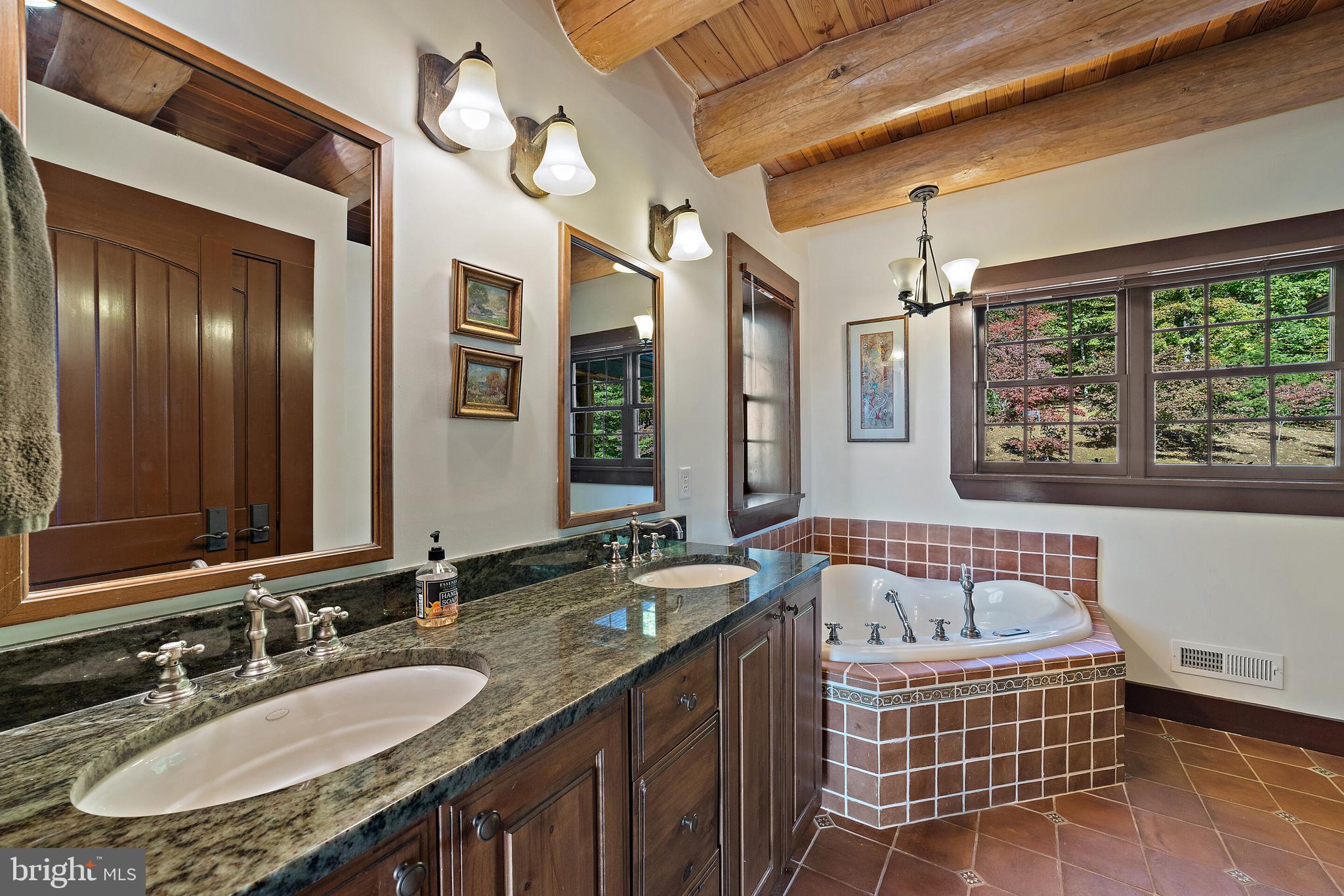 UNDERWOOD - Residential