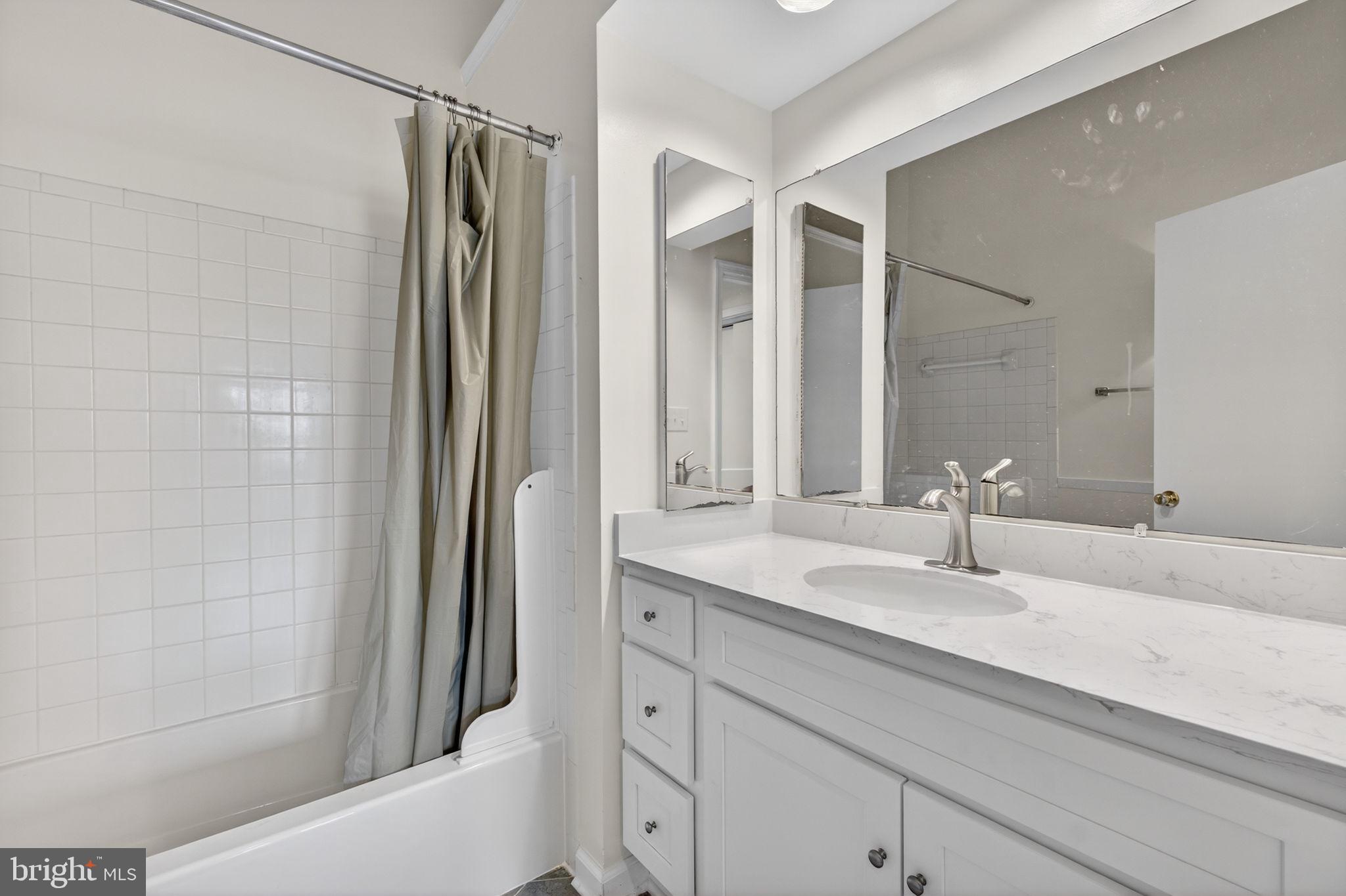 BRIDGEPORT CONDOS - Residential Lease