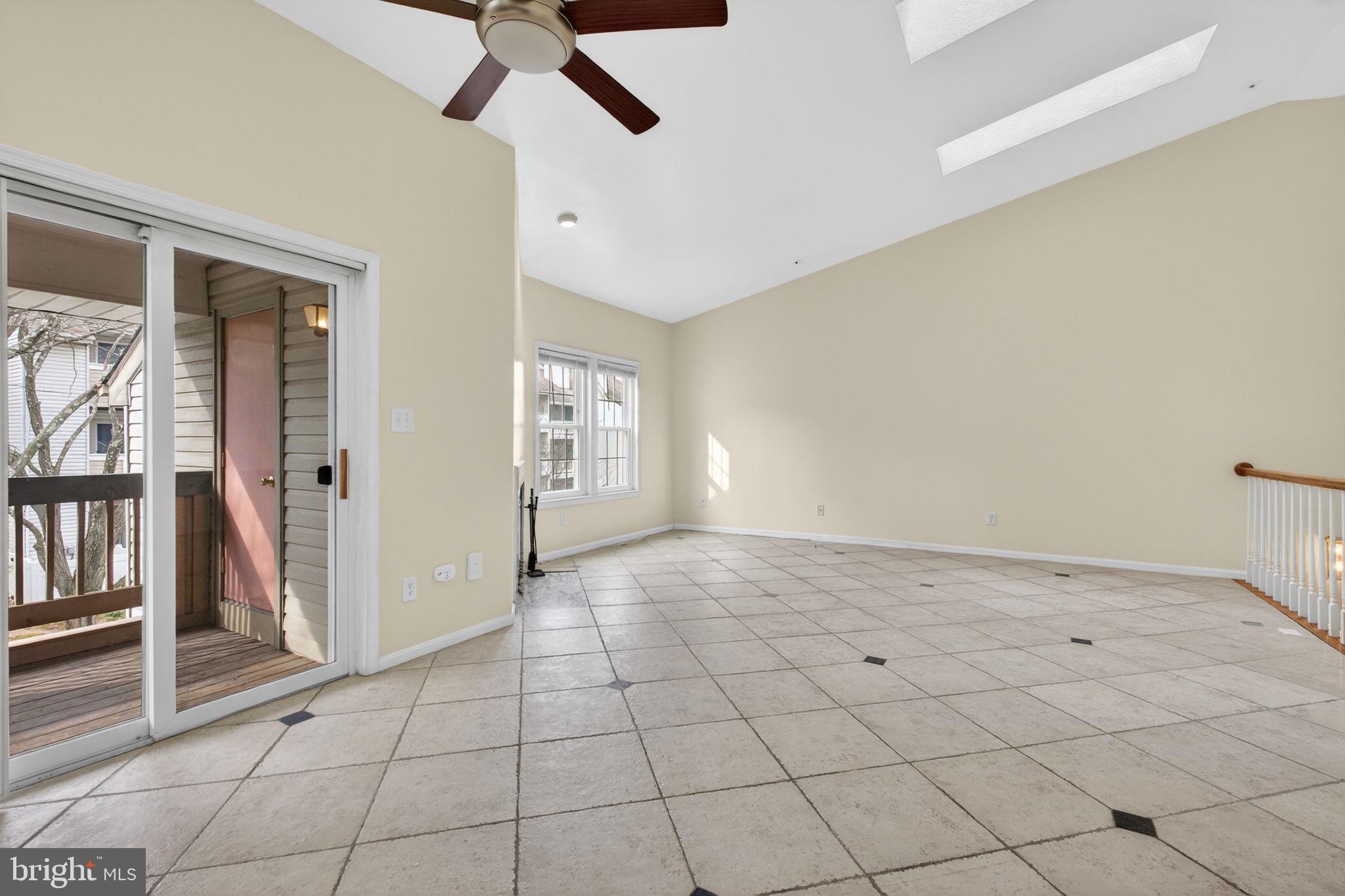 BRIDGEPORT CONDOS - Residential Lease