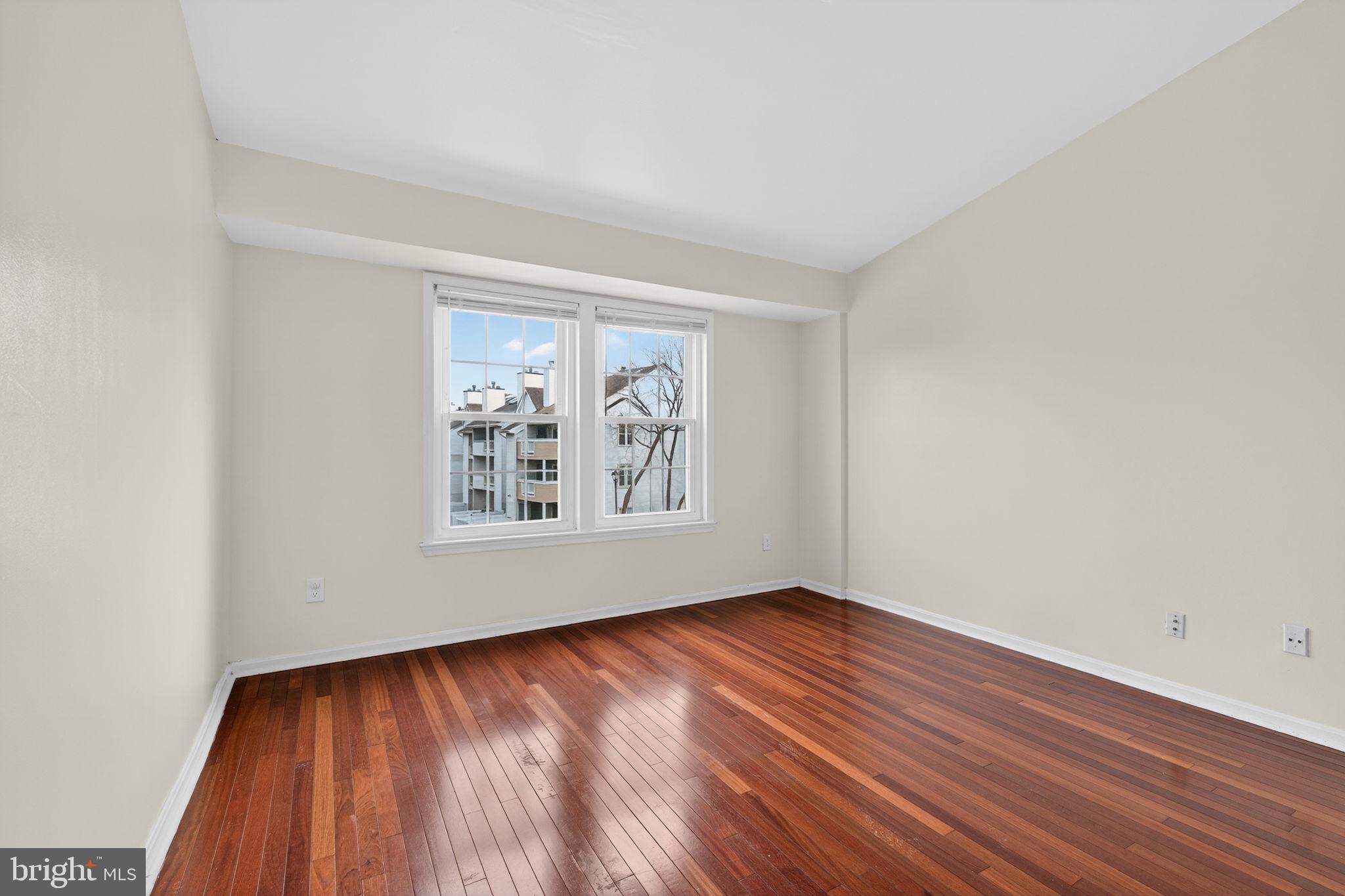 BRIDGEPORT CONDOS - Residential Lease