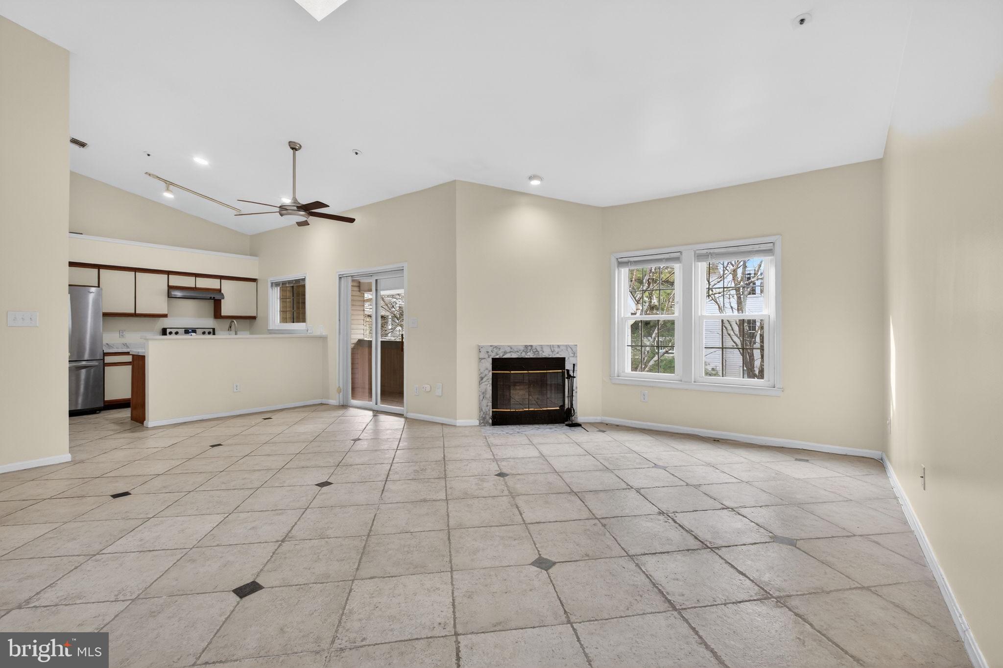 BRIDGEPORT CONDOS - Residential Lease