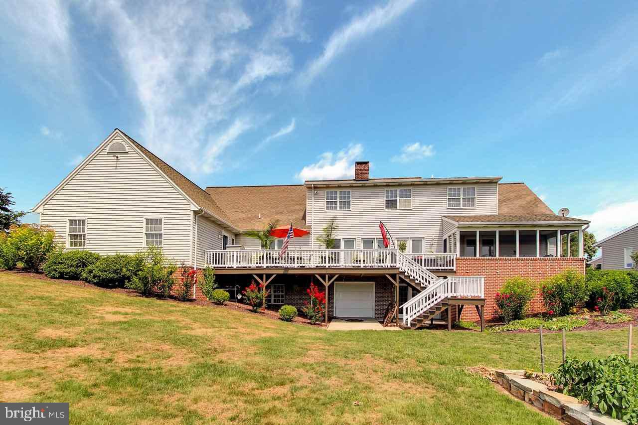 GREENS AT HONEY RUN - Residential