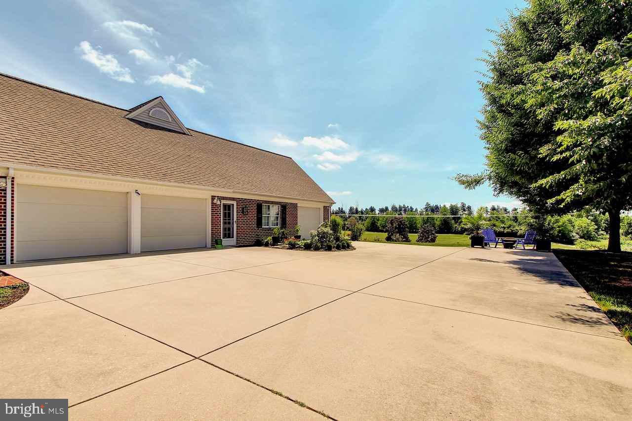 GREENS AT HONEY RUN - Residential