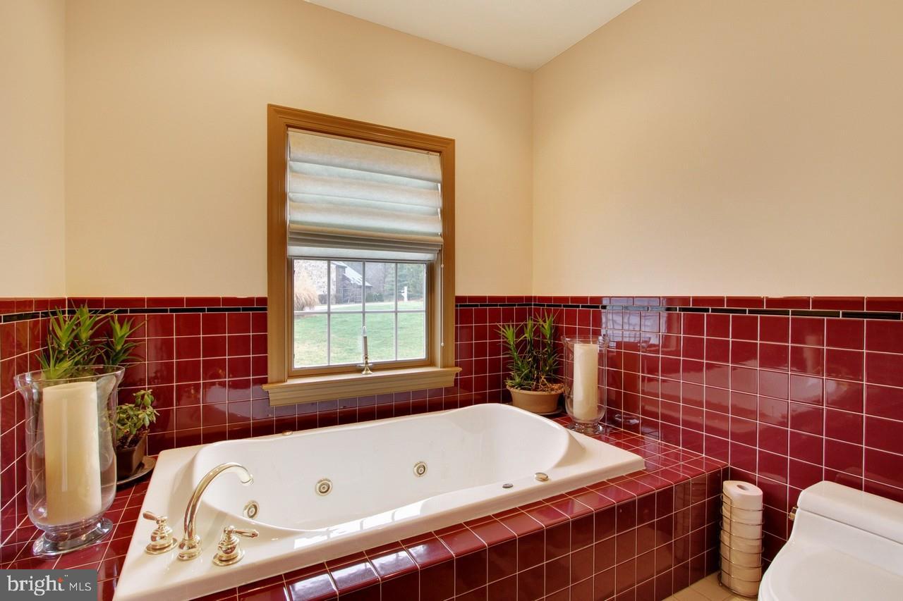 GREENS AT HONEY RUN - Residential
