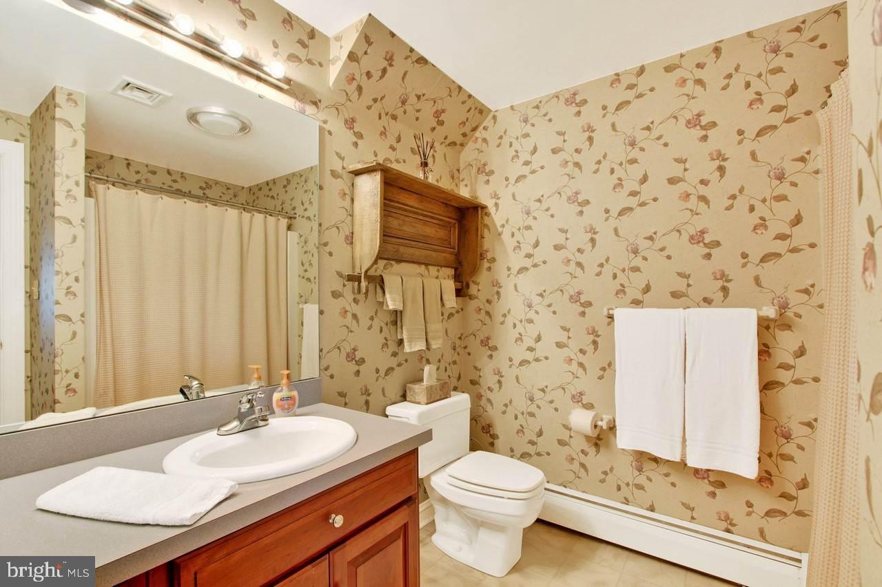GREENS AT HONEY RUN - Residential