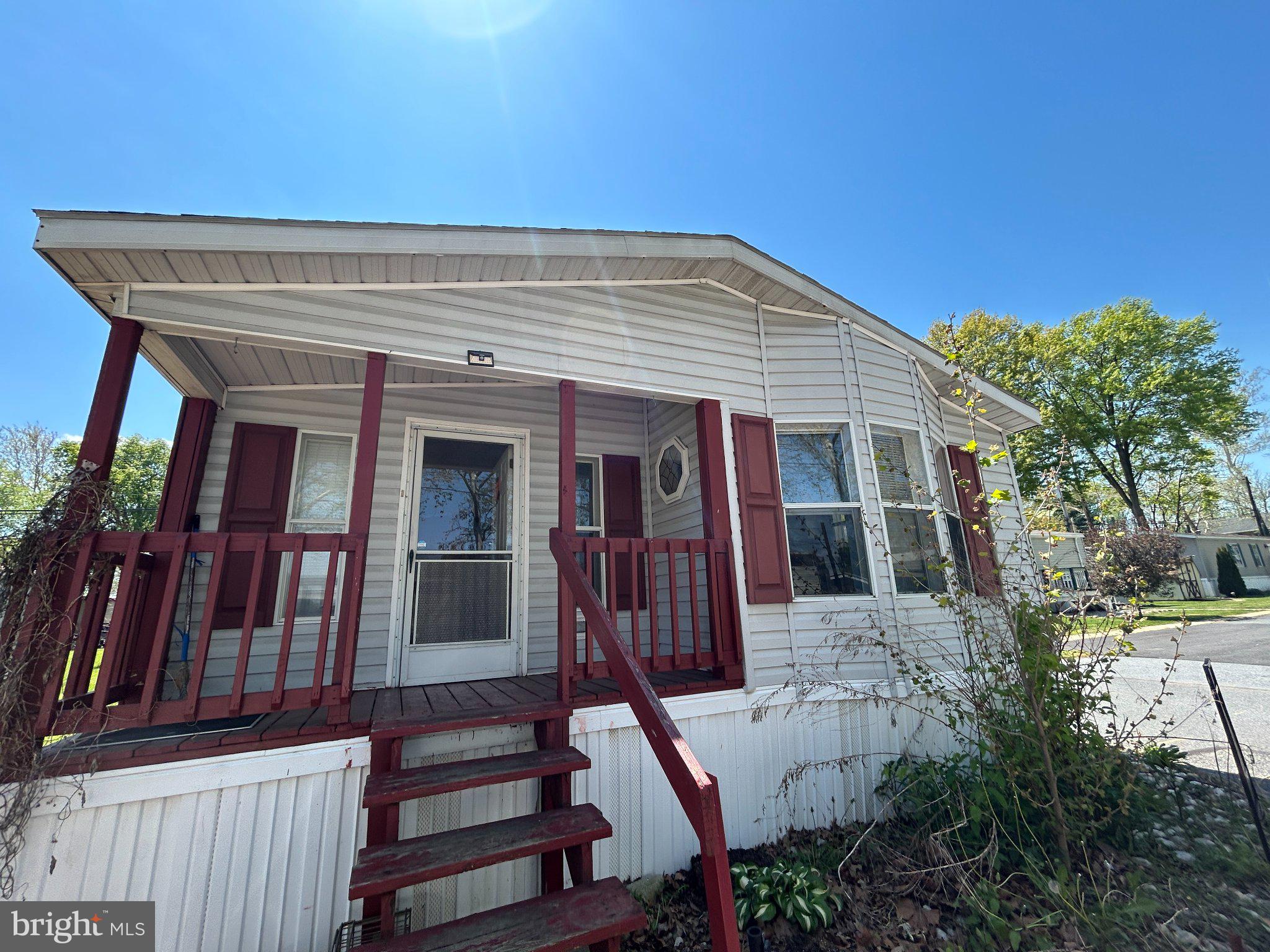 SILVER SPRING - Residential