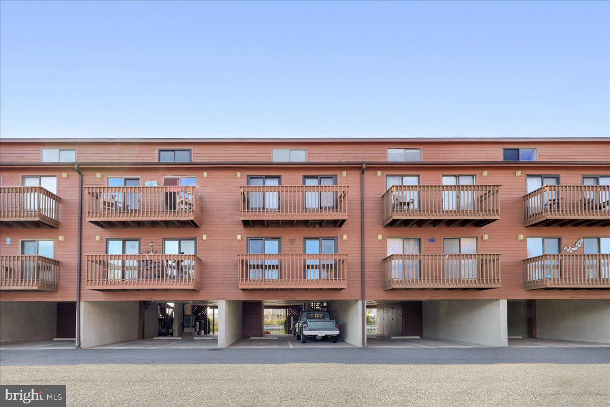 SUNSET LANDING - Residential