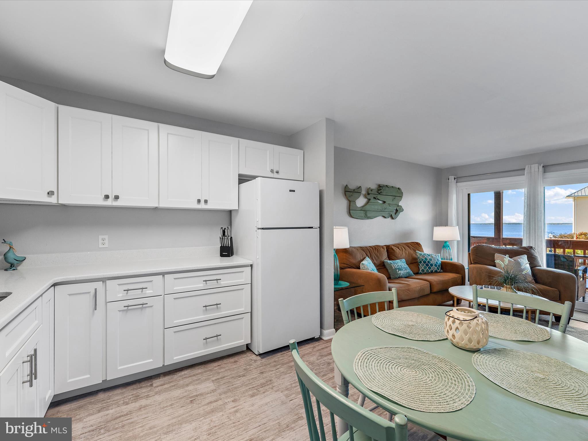 SUNSET LANDING - Residential