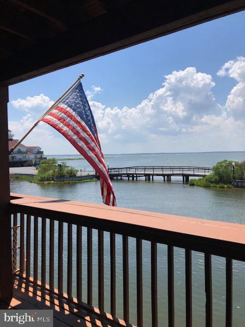 SUNSET LANDING - Residential
