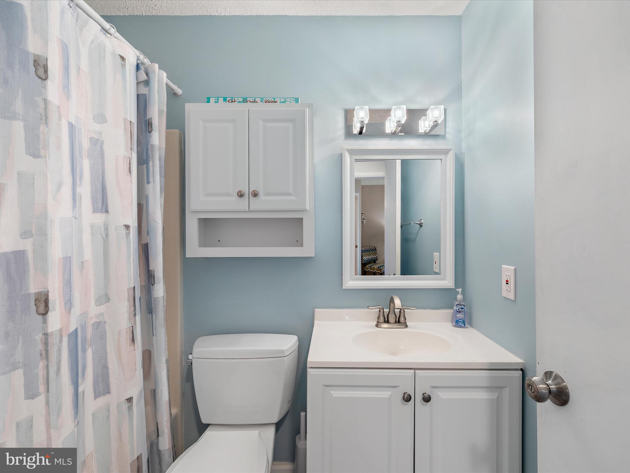 SUNSET LANDING - Residential