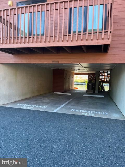 SUNSET LANDING - Residential