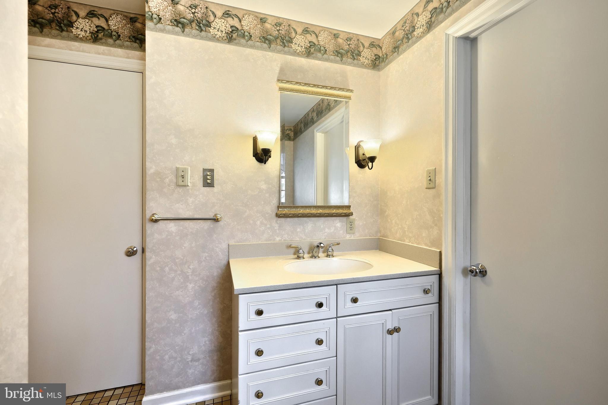 SHREWSBURY TWP - Residential