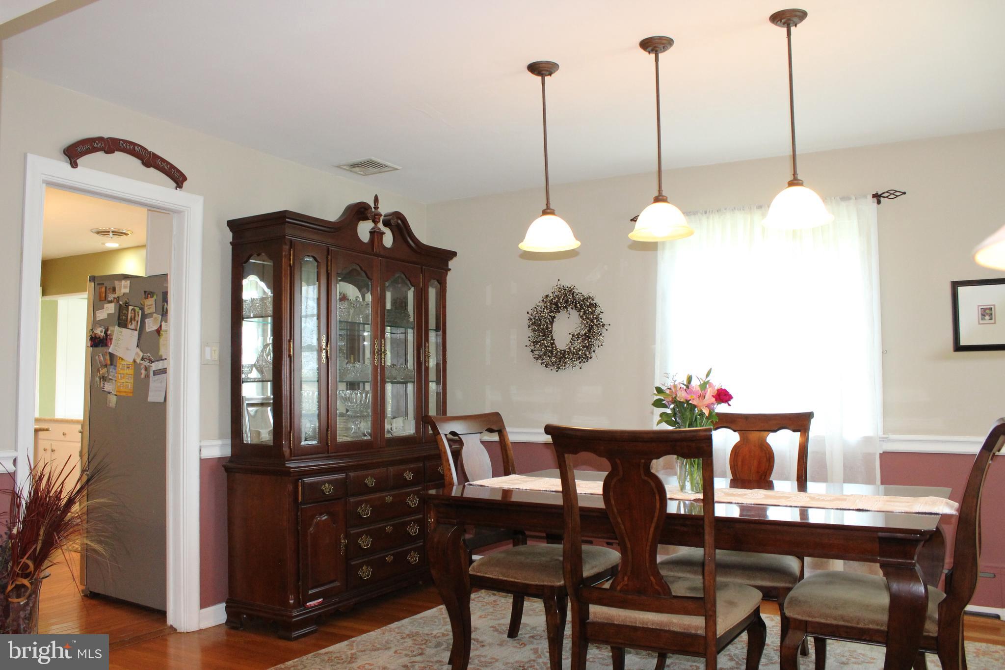 SCHOOL LANE HILLS - Residential